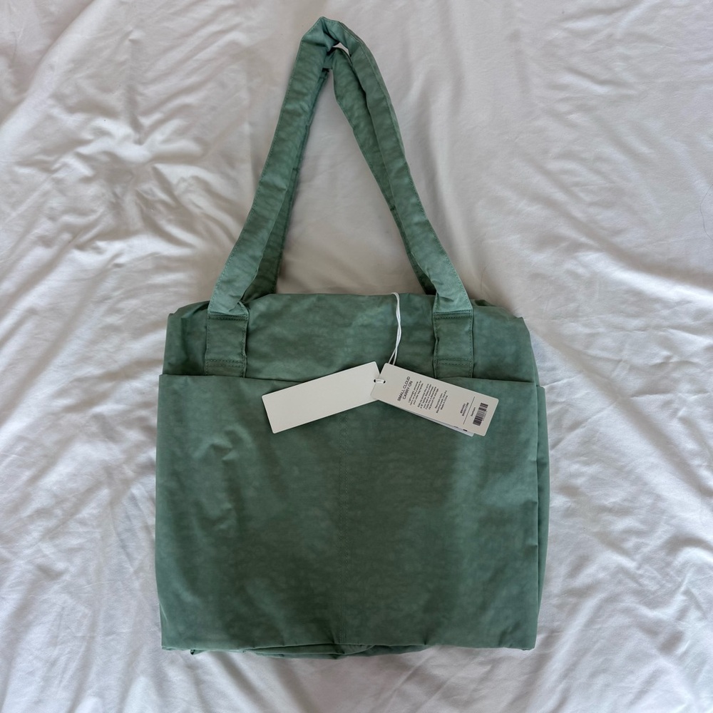 Baggu Seafoam small cloud carryon new with tags nwt